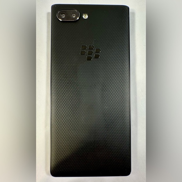 BlackBerry Key2 - Picture 5 of 6